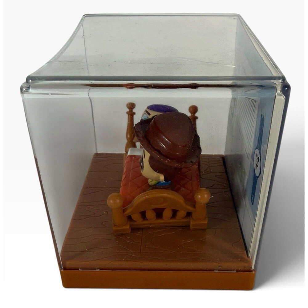 Disney Doorables Movie Moments Series 1 Figures Woody and Buzz Toy Story 4x4in - Picture 7 of 9